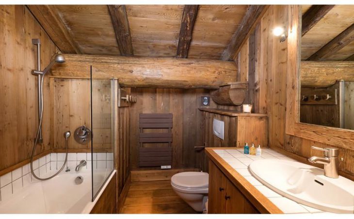 The Farmhouse, Val dIsere, Bathroom 3